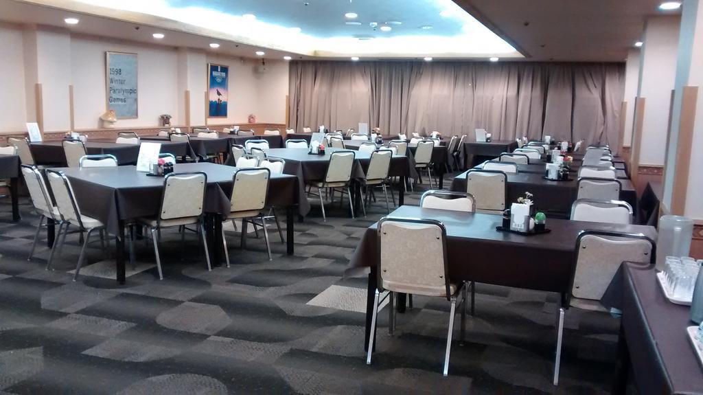 Shiga Palace Hotel Яманучи Екстериор снимка